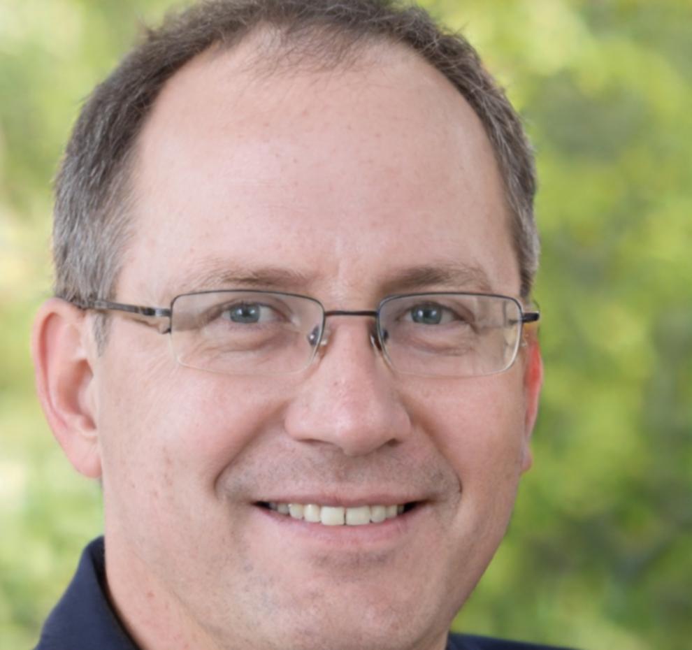 Portret instructor Călin Răduțiu